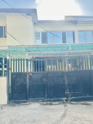 3bdrm Duplex in Government Duplex, Area 2 for rent