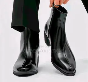 Most Trending Original Ankle Healed Boot* /Id/ - (Luxury )`