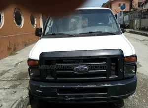 Ford E250 2010 White