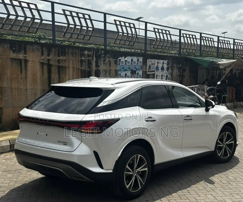 Lexus RX 350 AWD 2024 White