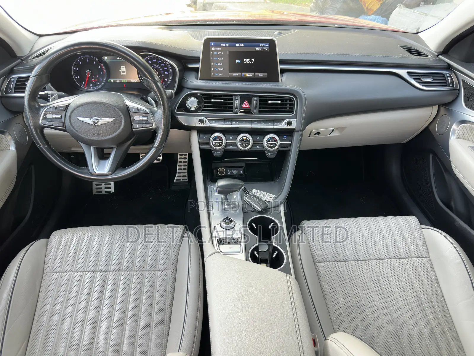 Hyundai Genesis 2019 Red