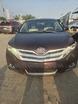 Toyota Venza 2010 Brown