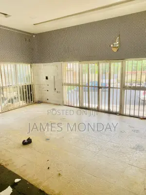 150 Square Meter Office/Resturant Space to Let