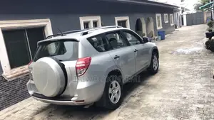 Toyota RAV4 Sport 2009 Silver