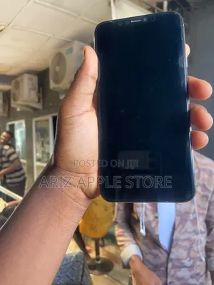 Apple iPhone XS Max 64 GB Gold
