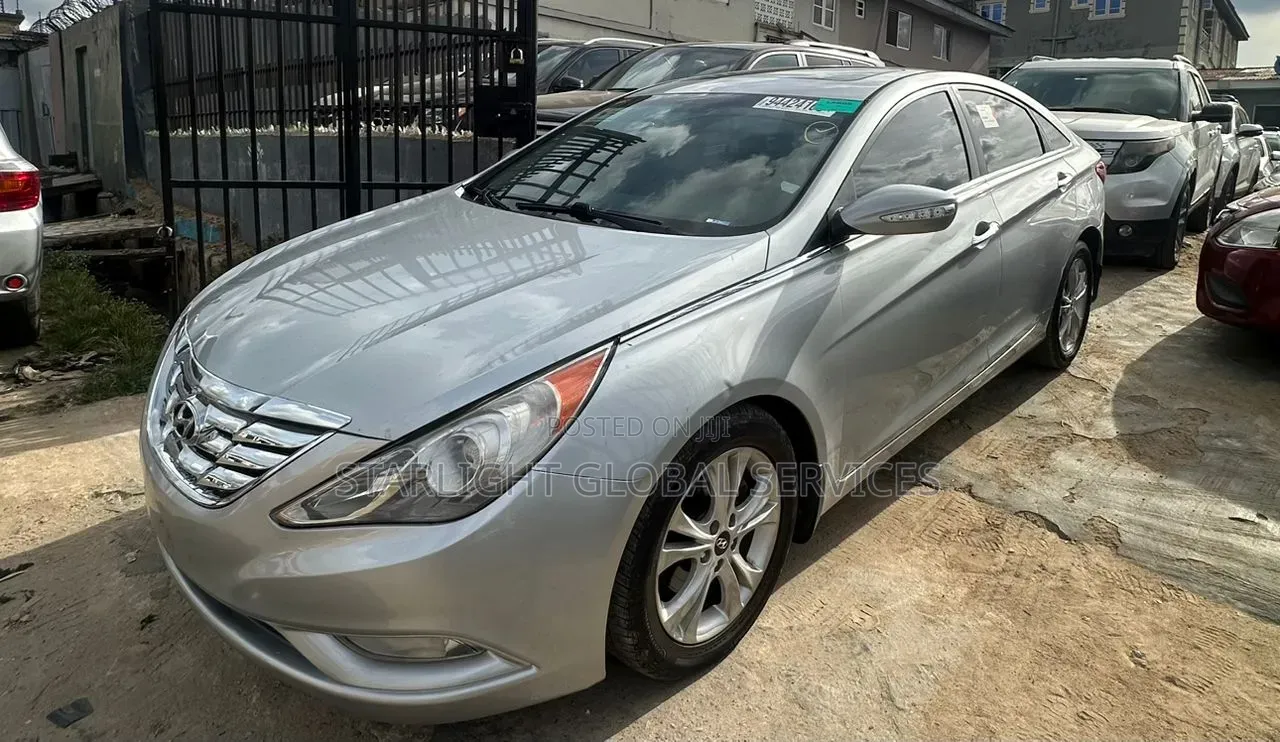 Hyundai Sonata 2013 Silver