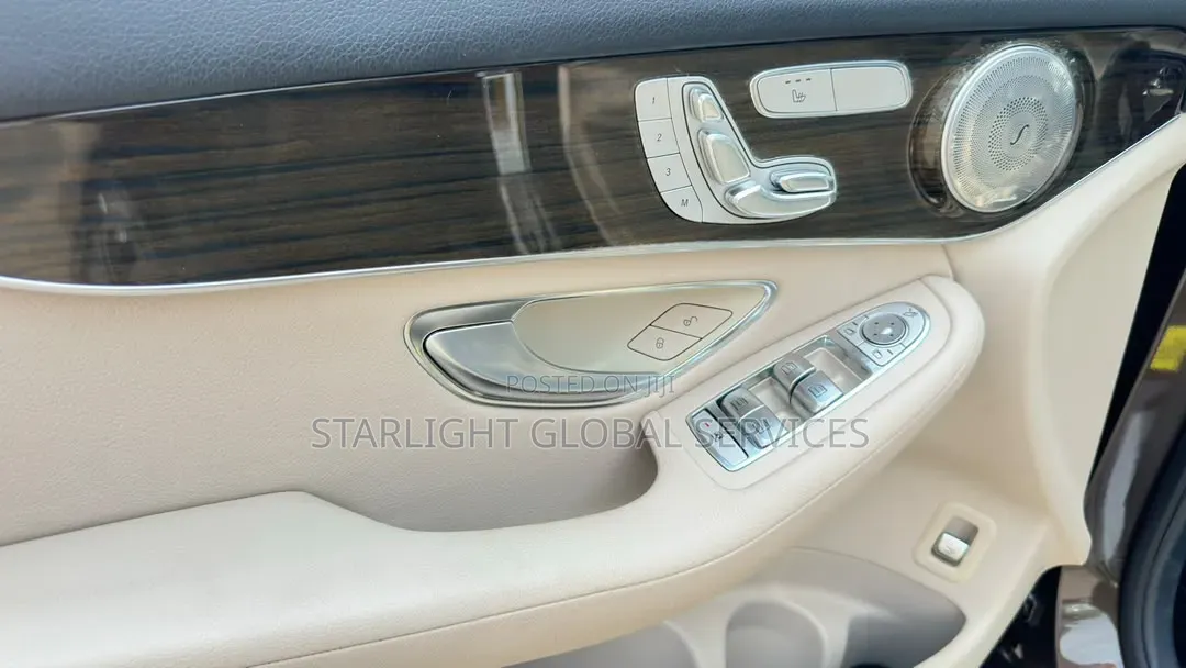 Mercedes-Benz GLC-Class 2016 Brown
