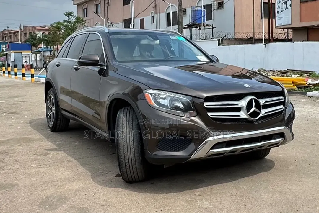 Mercedes-Benz GLC-Class 2016 Brown