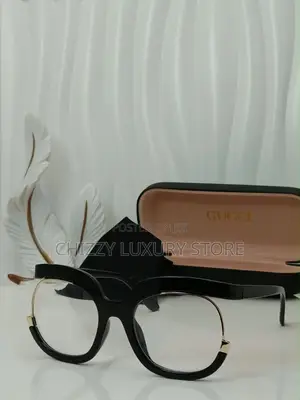 Gucci Quality Luxury Ladies Frame Glasses