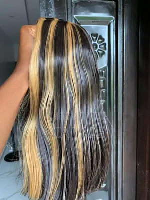 Mid Part Bob Wig