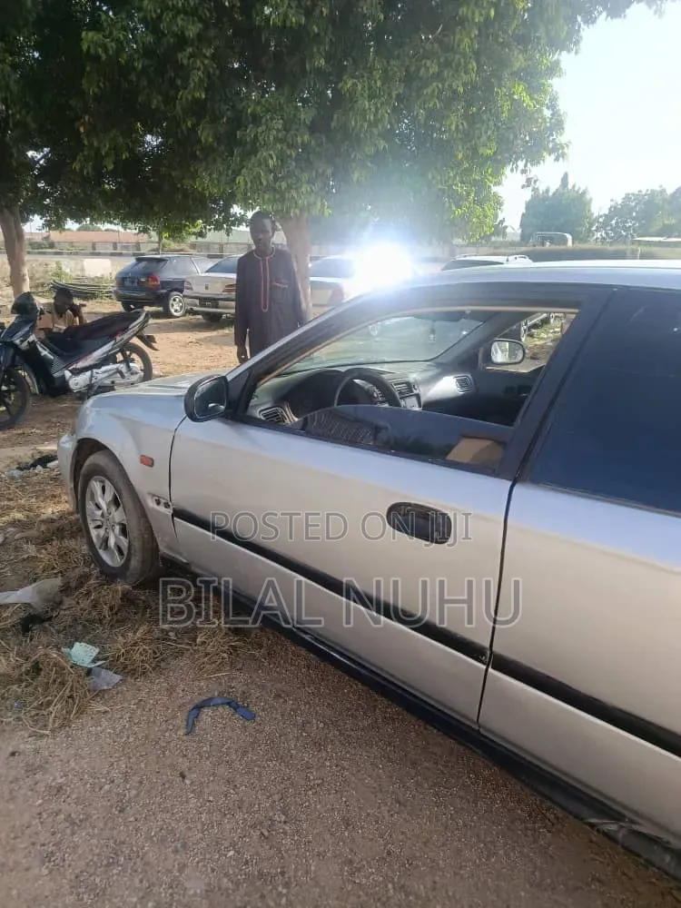 Honda Civic 2001 Silver