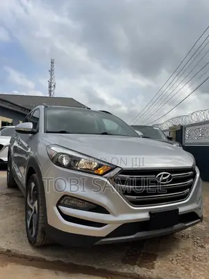 Hyundai Tucson Limited AWD 2016 Silver
