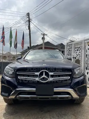 Mercedes-Benz GLC-Class 2018 Blue