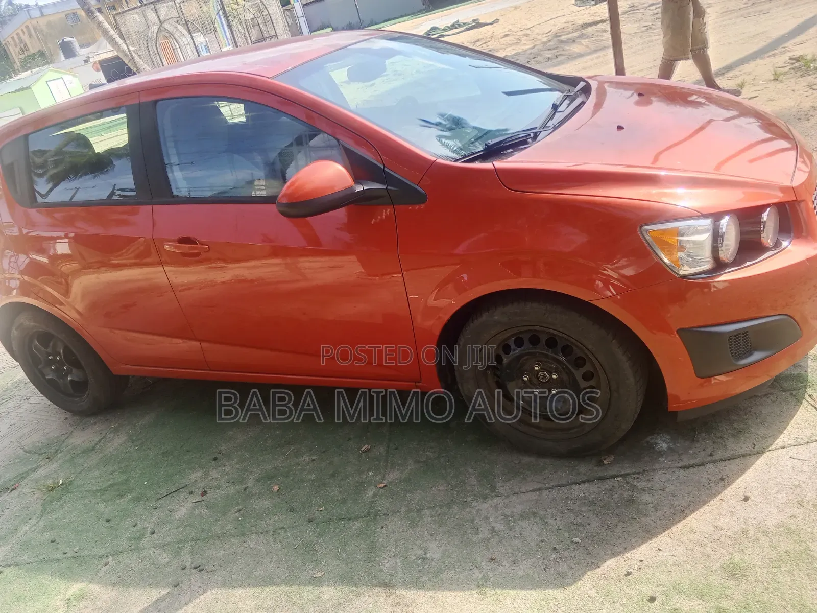 Chevrolet Sonic 2LT 2012 Orange