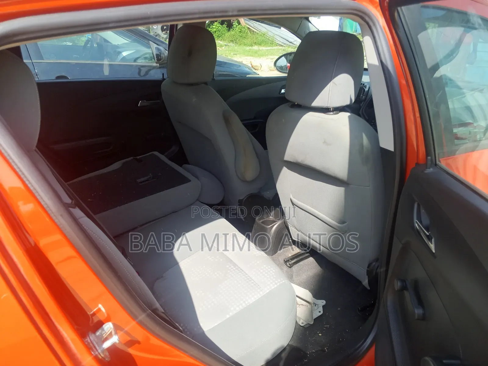 Chevrolet Sonic 2LT 2012 Orange
