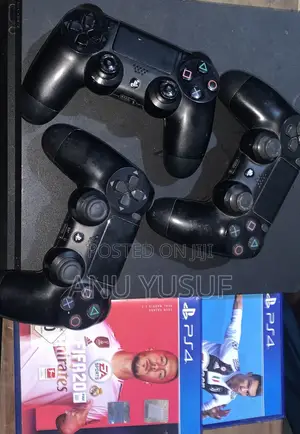 PS4 Slim With 3 Pads and Games