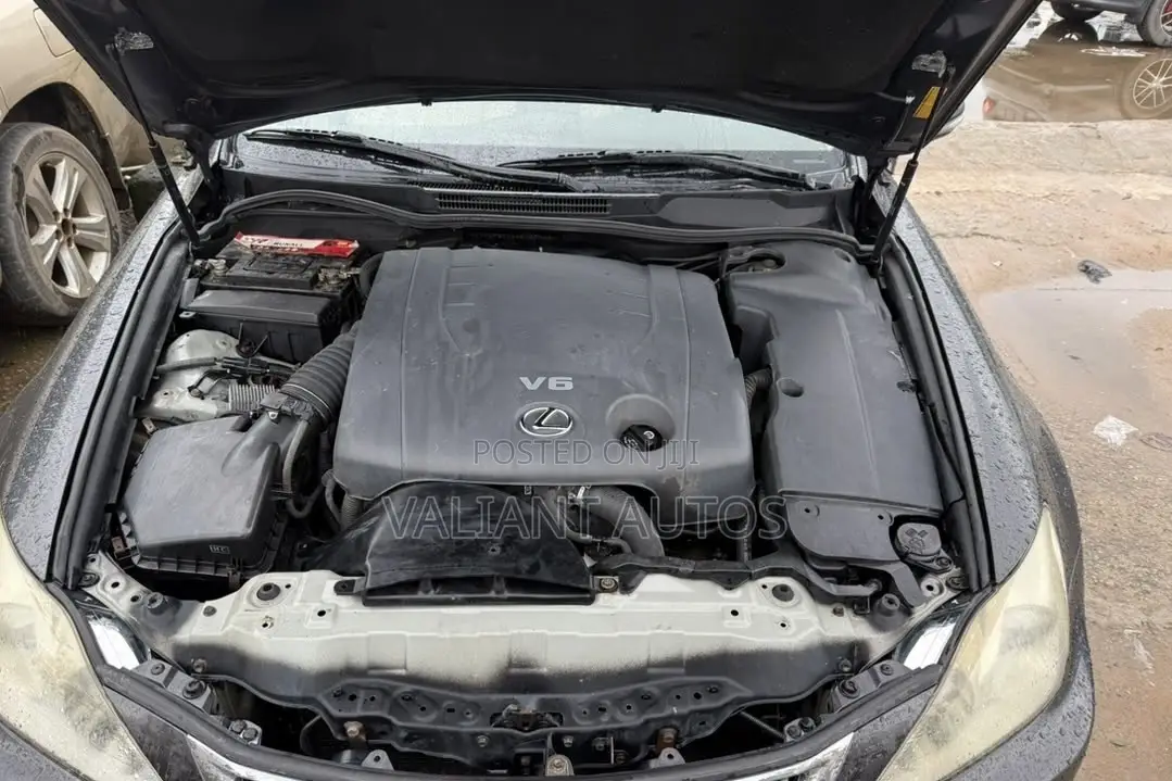 Lexus IS 250 2010 Gray