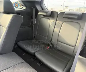 Hyundai Santa Fe 2018 White