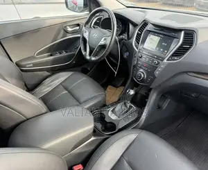 Hyundai Santa Fe 2018 White