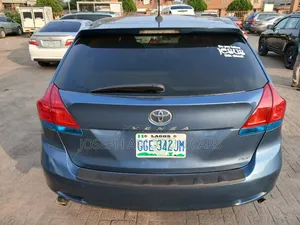 Toyota Venza V6 AWD 2010 Blue
