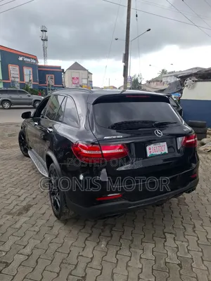 Mercedes-Benz GLC-Class 2017 Black