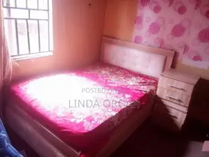 Bed4*6 Bedframe