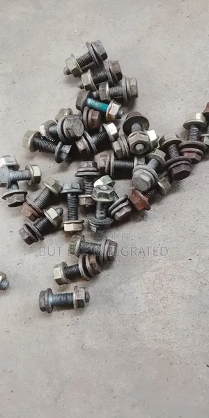 Bolt and Nut 10x 35