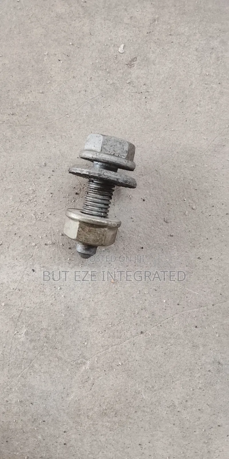 Bolt and Nut 10x 35