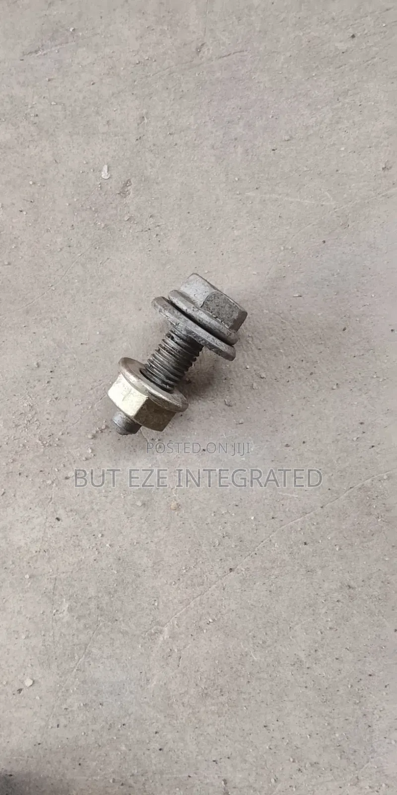 Bolt and Nut 10x 35