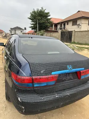 Honda Accord Automatic 2005 Blue