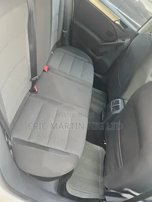 Volkswagen Golf 2013 White