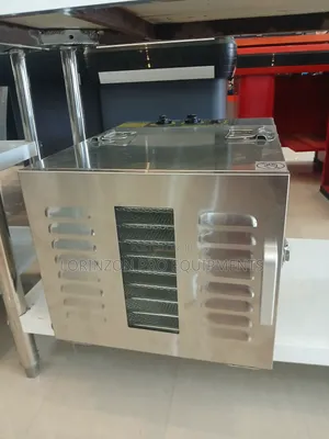 Dehydrator