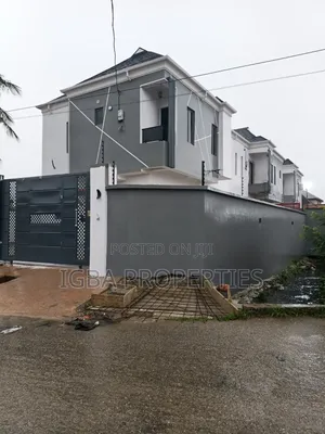 4bdrm Duplex in Ketu-Alapere for sale