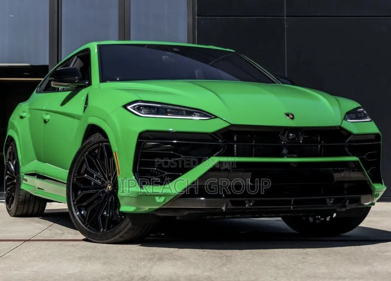 Lamborghini Urus 2025 Green