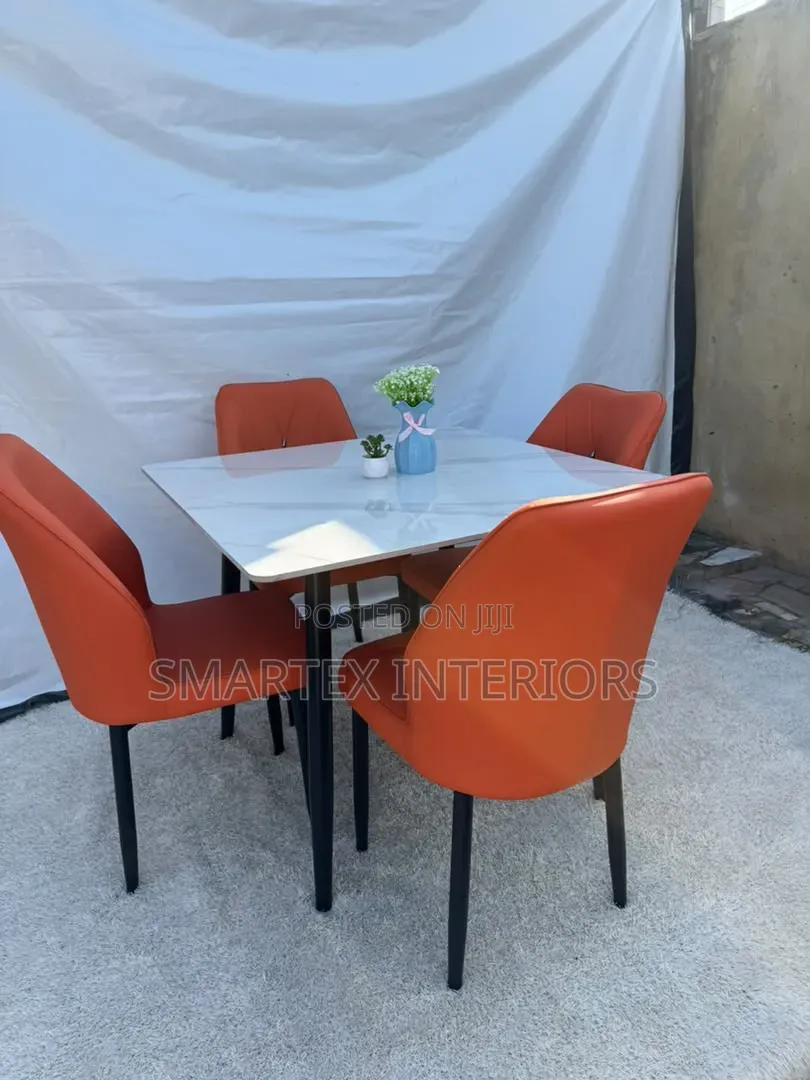 Best Quality Square Marble Top Table With Chairs