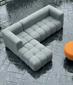 Simple N Classic L Shape