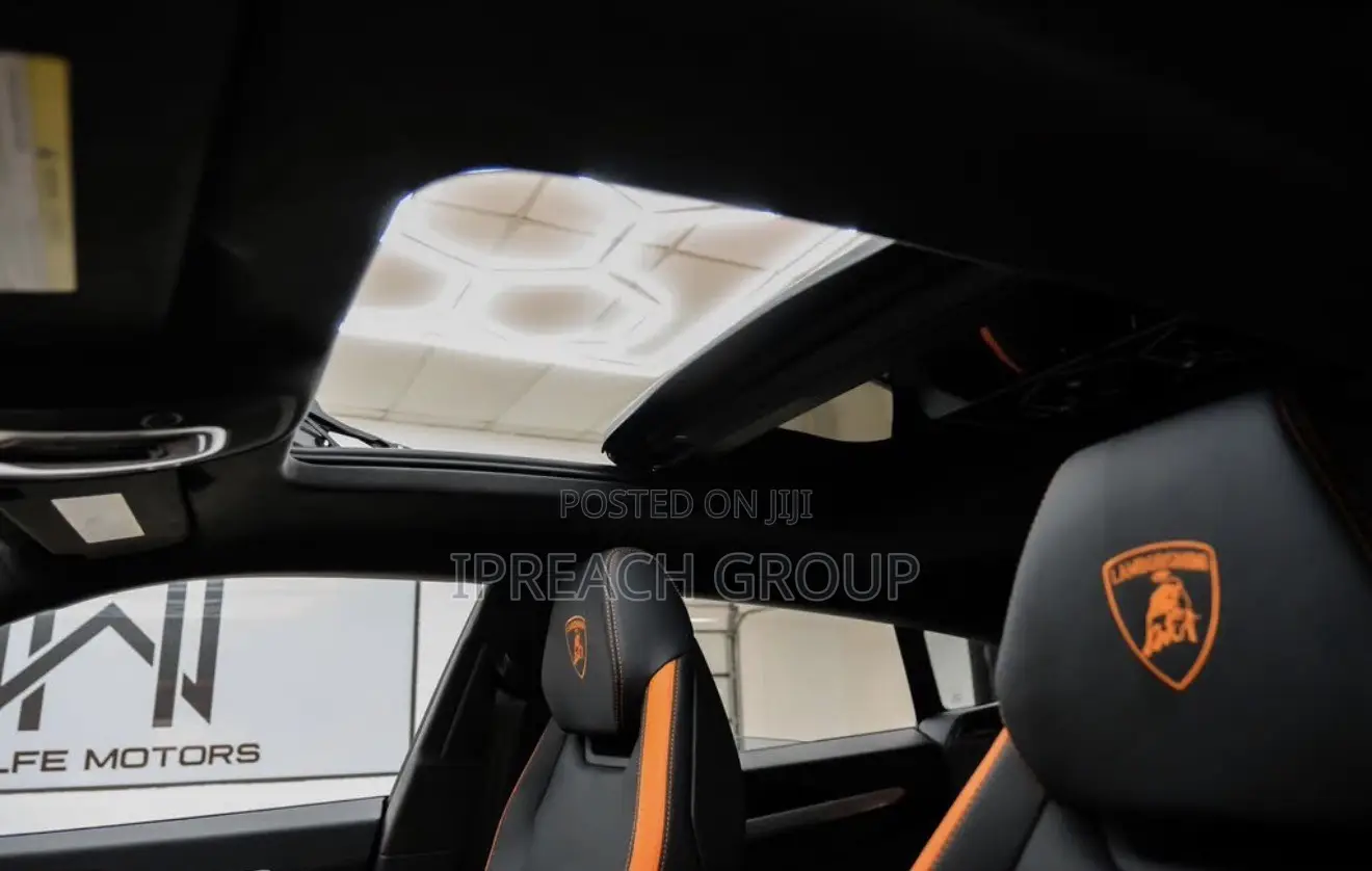 Lamborghini Urus 2025 Black