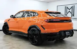 Lamborghini Urus 2025 Black