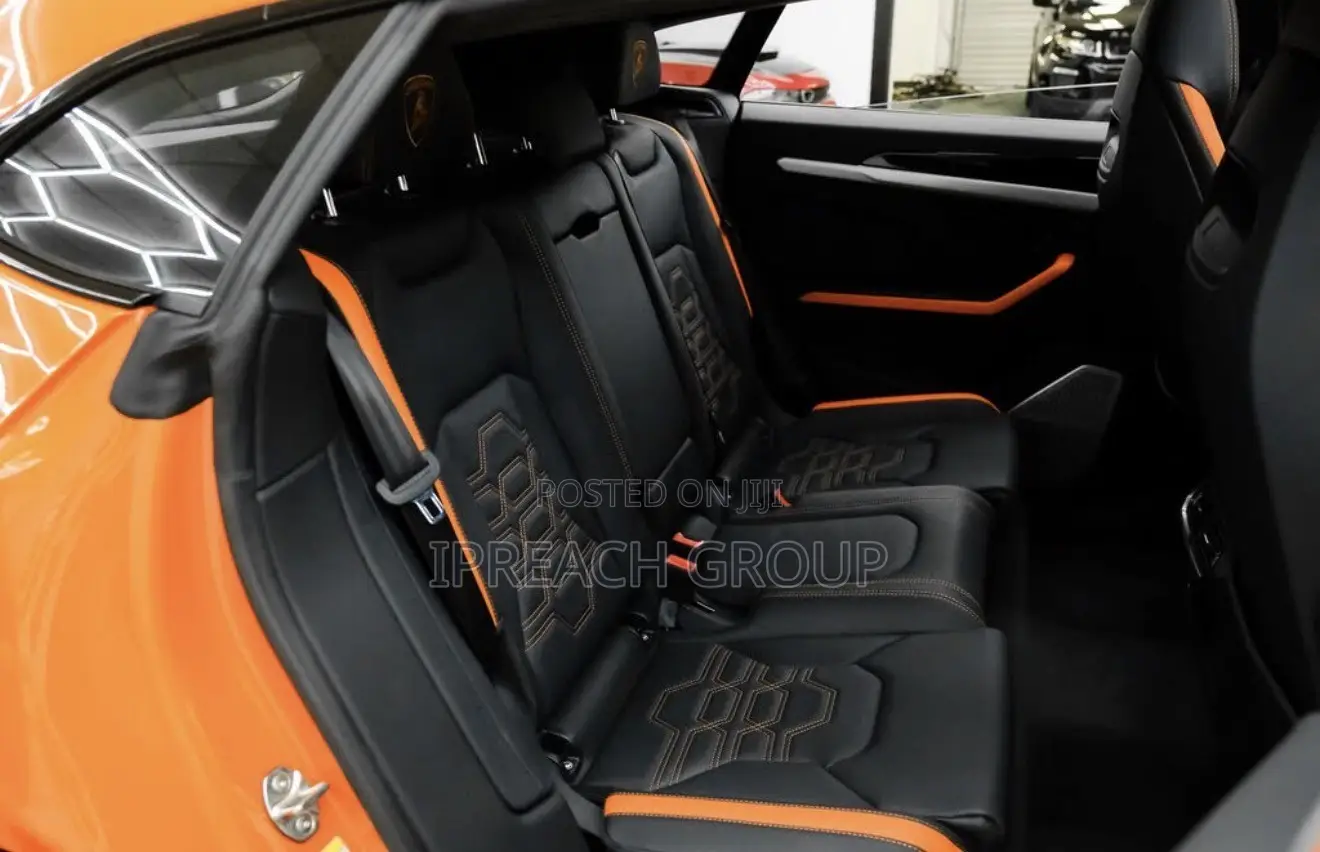 Lamborghini Urus 2025 Black