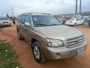 Toyota Highlander V6 2005 Gold