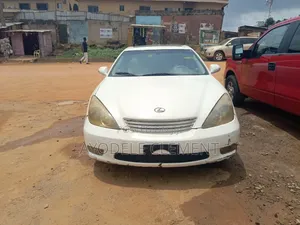Lexus ES 330 Sedan 2004 White