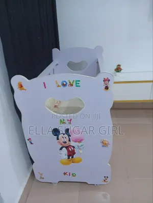 Baby Crib Bed