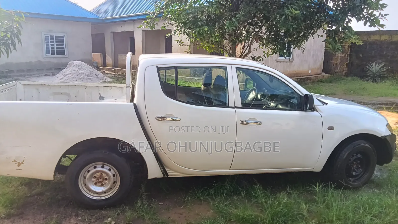 Pickup Truck for Hiring