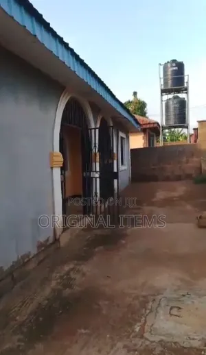 Furnished 4bdrm House in Apete, Ibadan Polytechnic/University for sale