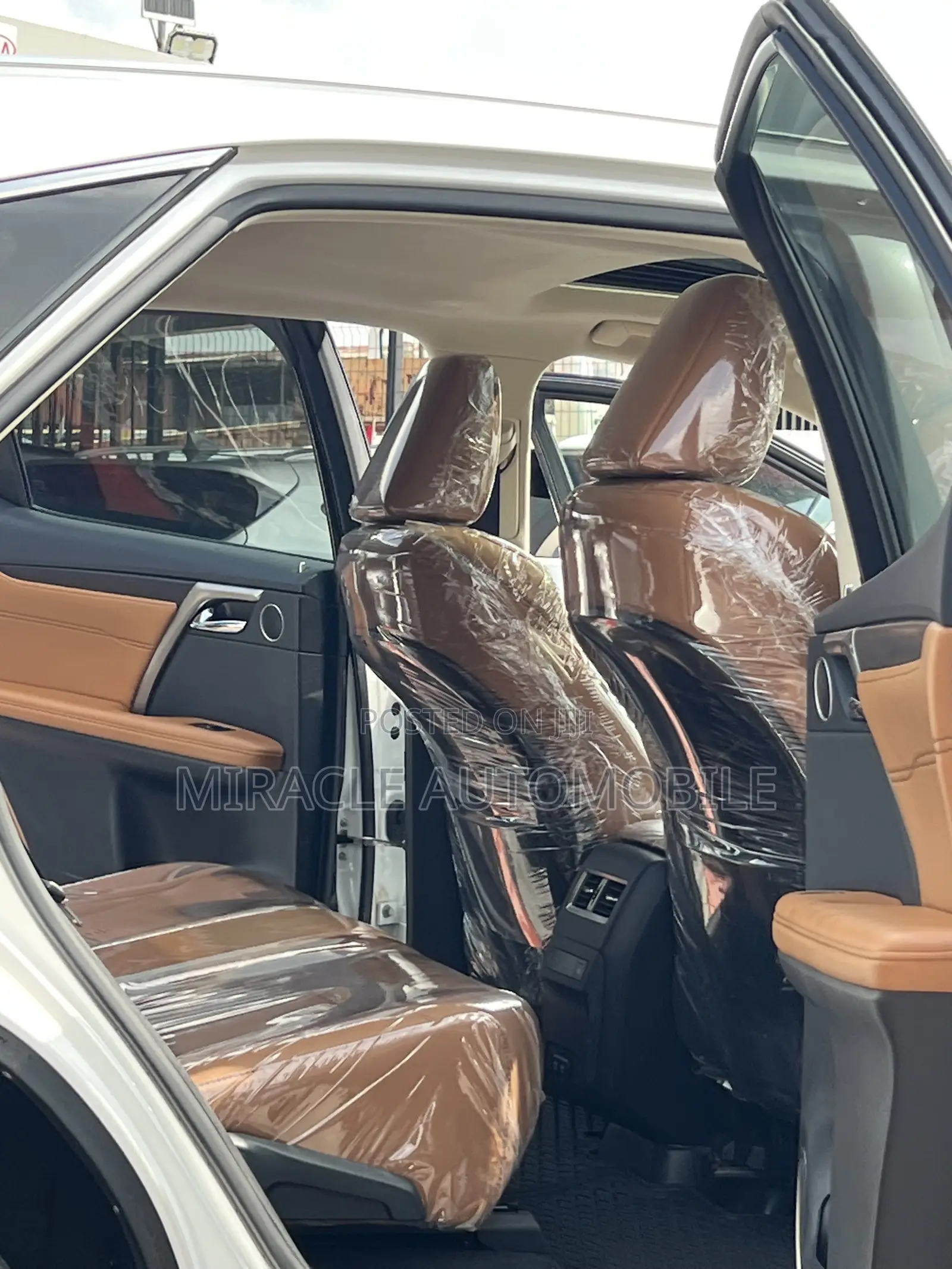 Lexus RX 350L 2WD 2021 White