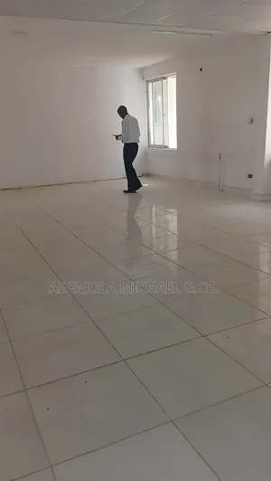130Sqm2 Office Space