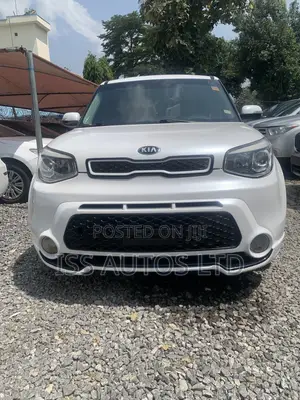 Kia Soul 4dr Wagon (1.6L 4cyl 6M) 2015 White
