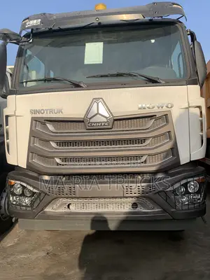 Semi Brand New Howo 371 2025 White