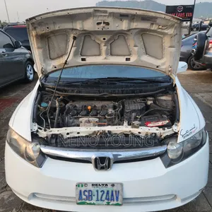 Honda Civic 2008 White