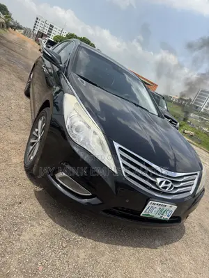 Hyundai Azera 2016 Black